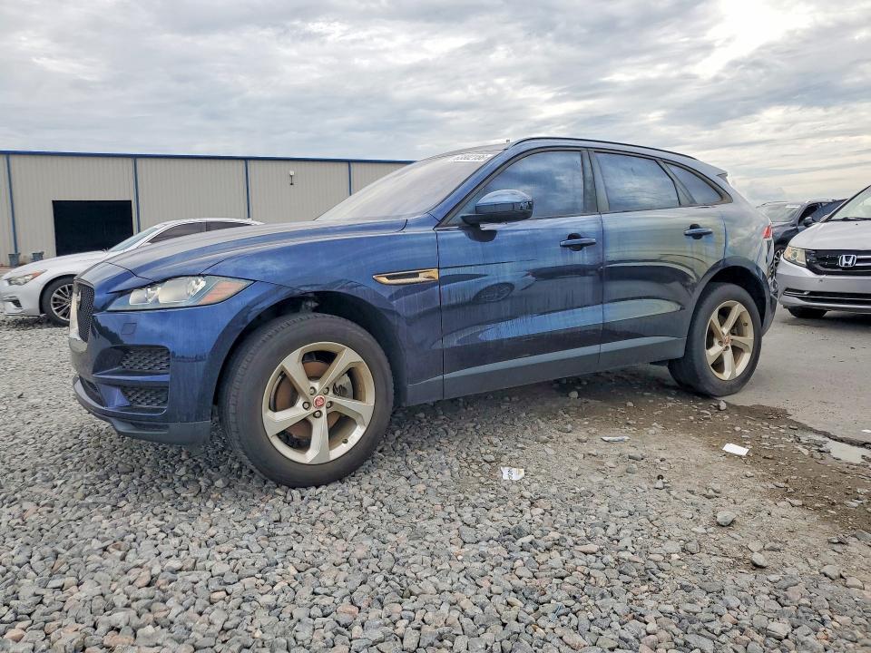 2018 Jaguar F-pace VIN SADCJ2FN1JA263395 COPART salvage auction — MINOR DENT/SCRATCHES, FL - CERTIFICATE OF TITLE (P), sold $6,400 on 2026-09-14 (photo 1)