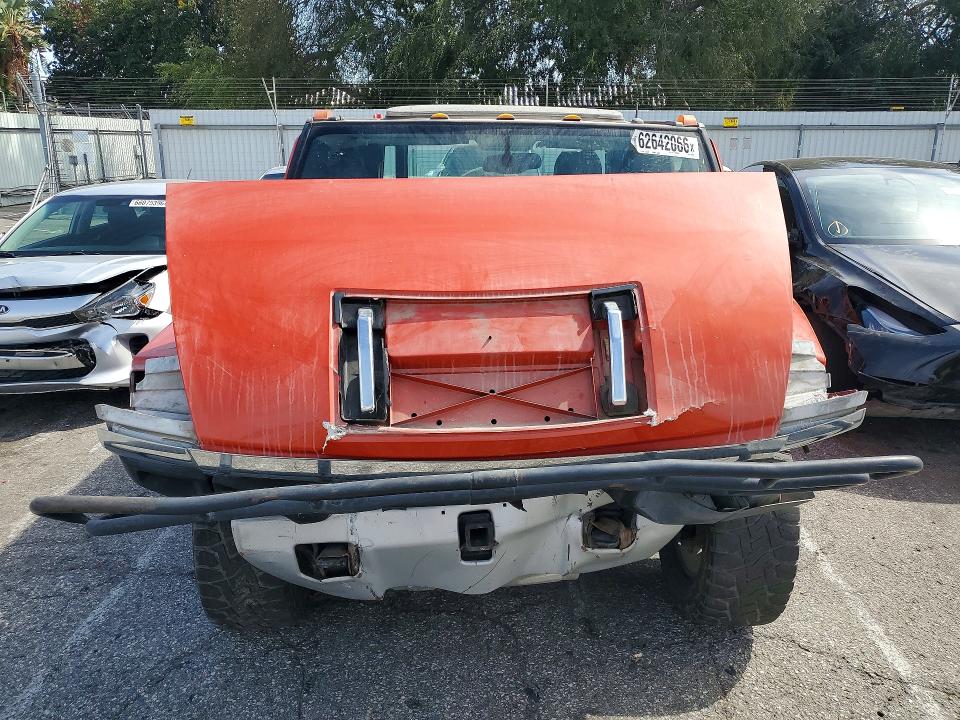 2009 Hummer H2 VIN 5GRGN02209H103026 COPART salvage auction — FRONT END, CA - DIS/DLR/EXP APP FOR DUP CLEAN, sold $10,000 on 2026-09-03 (photo 5)