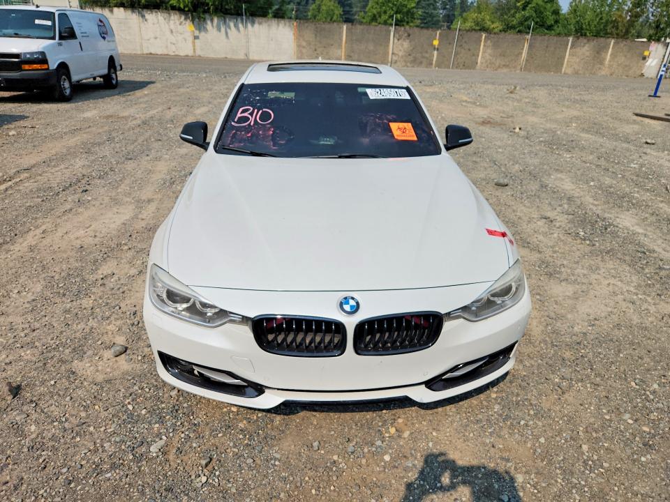 2013 BMW Activehybrid 3 VIN WBA3F9C59DF484404 COPART salvage auction — REAR END, WA - VEHICLE CERT OF OWNERSHIP-TITL, sold $400 on 2026-08-20 (photo 5)
