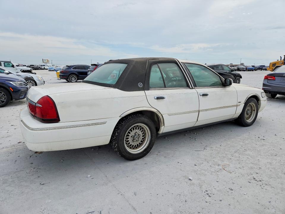2001 Mercury Grand marquis VIN 2MEFM75W41X620999 COPART salvage auction — NORMAL WEAR, TX - CERTIFICATE OF TITLE, sold $500 on 2026-09-01 (photo 3)
