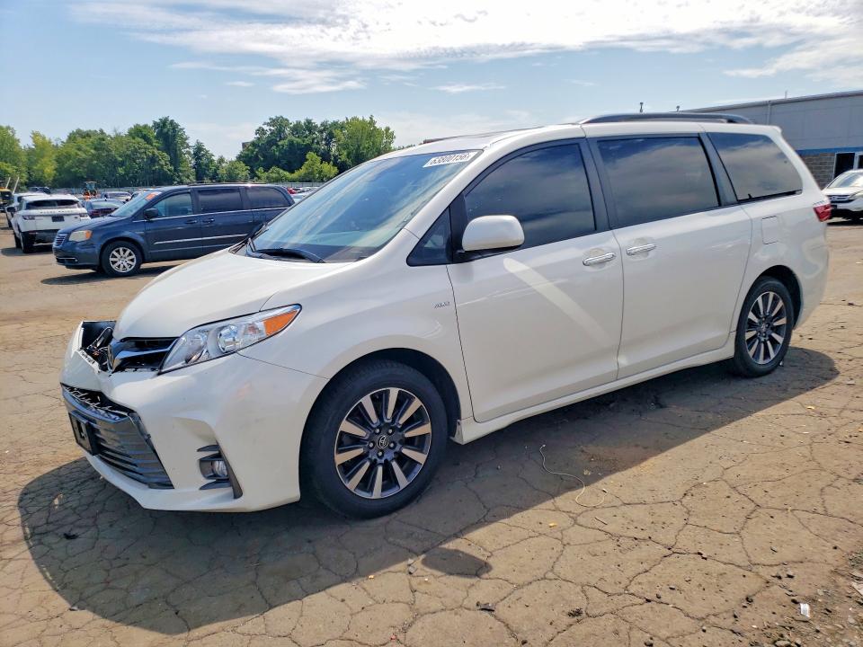 2019 Toyota Sienna VIN 5TDDZ3DC4KS222103 — COPART salvage auction photo