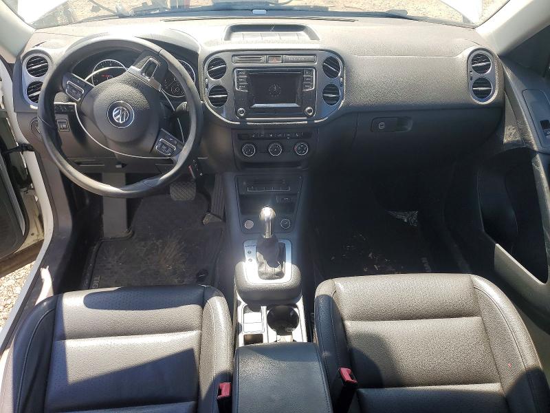 2016 Volkswagen Tiguan VIN WVGBV7AX2GW557218 COPART salvage auction — FRONT END, Salvage Title, sold $1,700 on 2026-08-14 (photo 8)