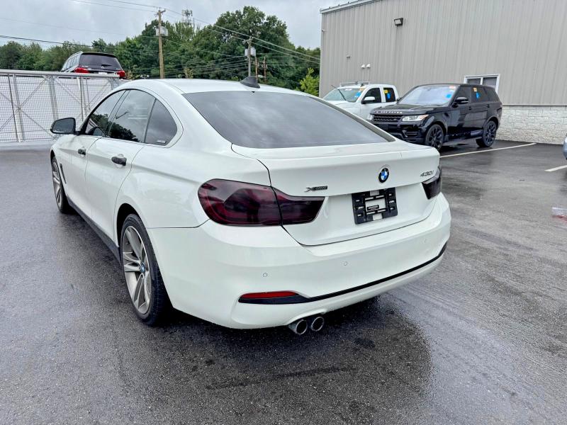 2018 BMW 4er VIN WBA4J3C51JBG91696 COPART salvage auction — MINOR DENT/SCRATCHES, Ct - Certificate Of Title, sold $5,400 on 2026-08-18 (photo 2)