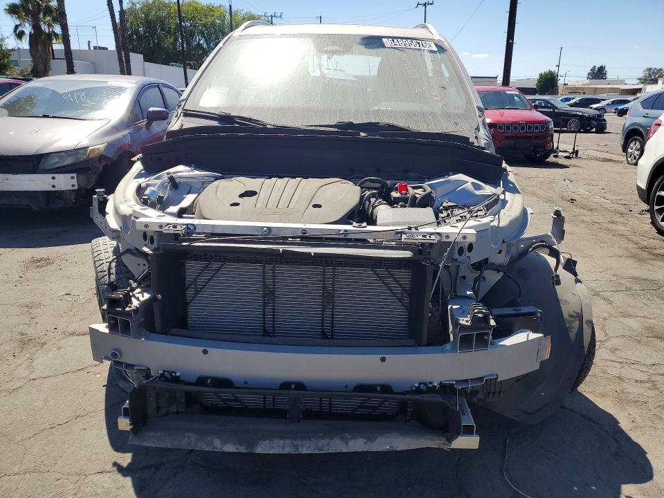 2025 Volvo Xc90 VIN YV4M12PB1S1362799 COPART salvage auction — STRIPPED, CA - CERTIFICATE OF TITLE, sold $2,000 on 2026-08-20 (photo 5)