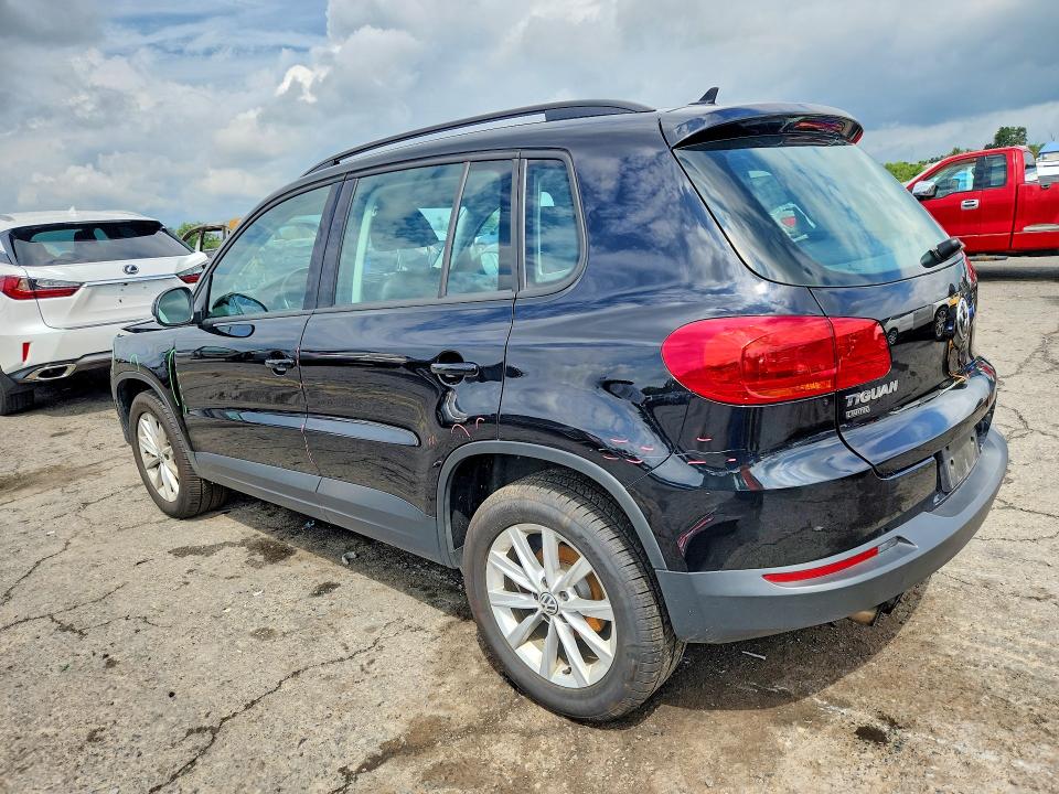 2017 Volkswagen Tiguan VIN WVGBV7AX8HK047013 COPART salvage auction — FRONT END, Pa - Certificate Of Salvage, sold $925 on 2026-08-07 (photo 2)