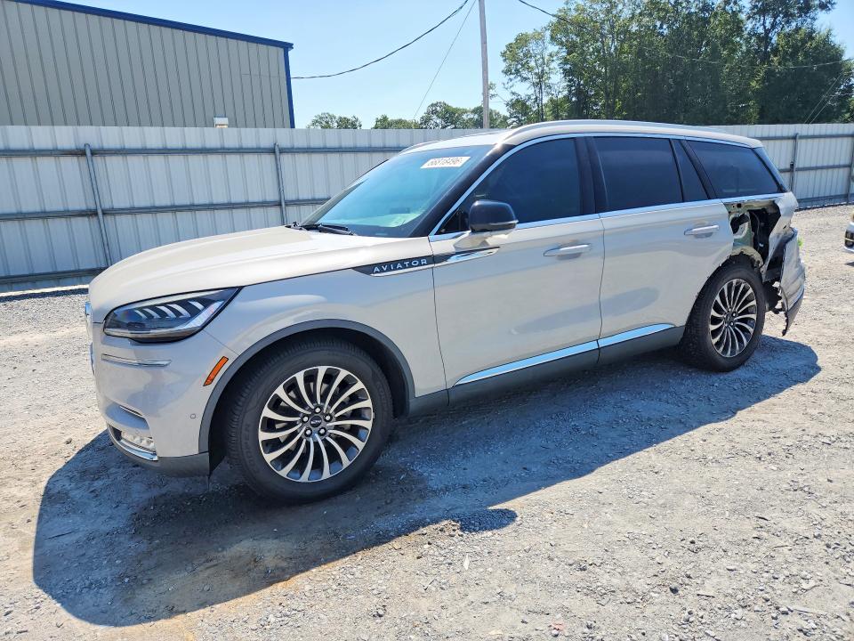 2020 Lincoln Aviator VIN 5LM5J7WC9LGL21990 — COPART salvage auction photo