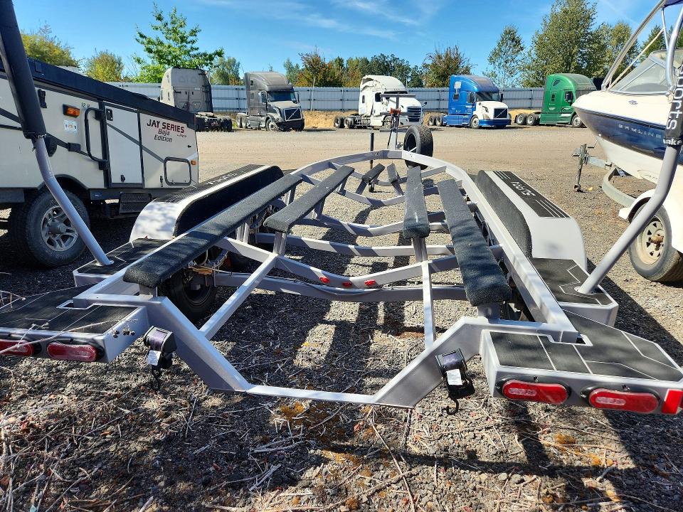2020 Unknown VIN 5A7BB243XMT000682 COPART salvage auction — MINOR DENT/SCRATCHES, OR - CERTIFICATE OF TITLE, sold $5,300 on 2026-09-01 (photo 6)