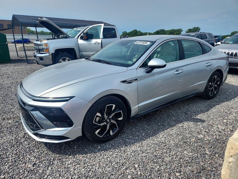 2025 Hyundai Sonata VIN KMHL64JA8SA429809 — COPART salvage auction photo