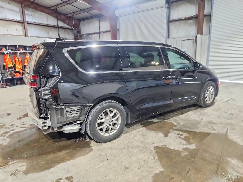 2025 Chrysler Pacifica VIN 2C4RC1BGXSR551902 COPART salvage auction — REAR END, Tx - Certificate Of Title, sold $10,100 on 2026-08-19 (photo 3)