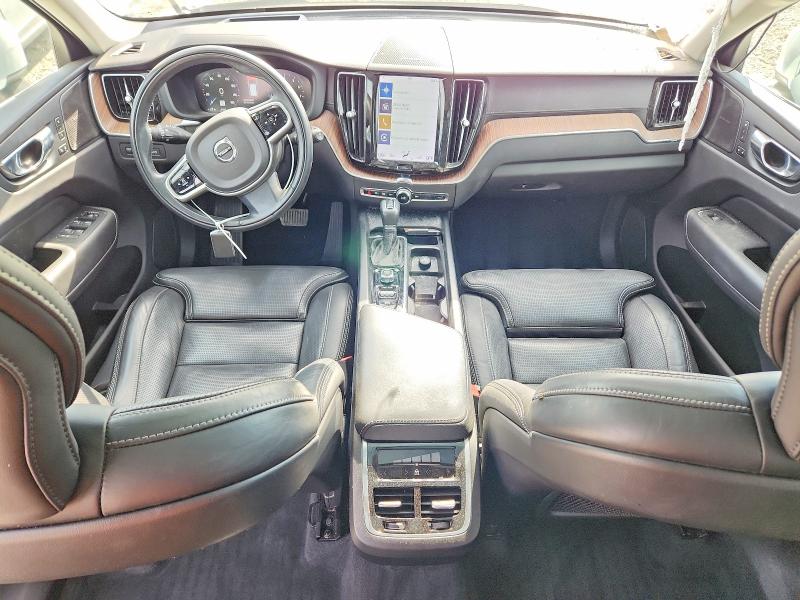2020 Volvo Xc60 VIN YV4102DL9L1520715 COPART salvage auction — FRONT END, Ca - Dlr/Dis/Exp Only Salvage Title, sold $3,900 on 2026-08-20 (photo 8)
