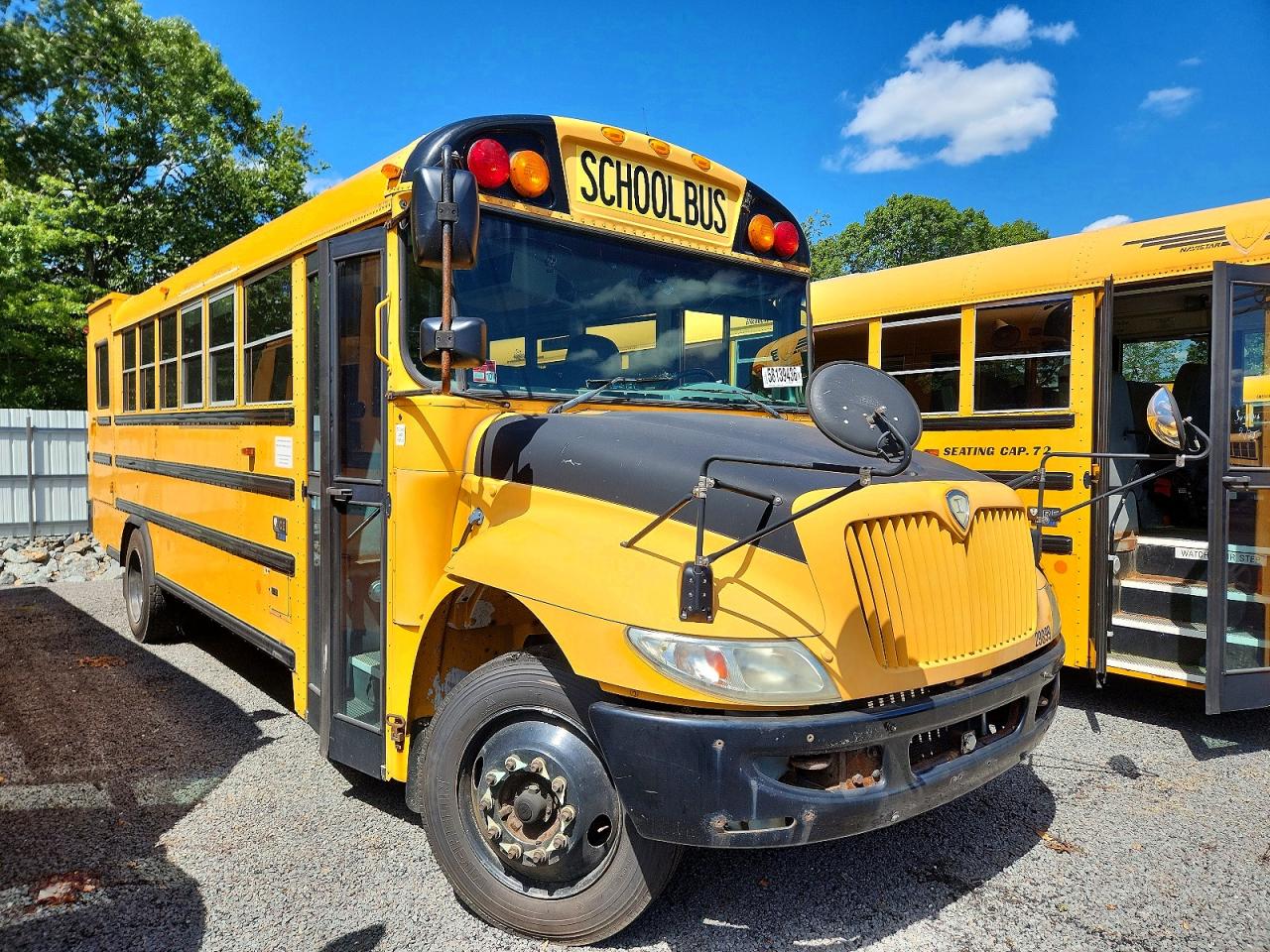 2015 Ic VIN 4DRBUAAN7FB575198 COPART salvage auction — Normal Wear, RI - CERTIFICATE OF TITLE, sold $1,600 on 2026-09-08 (photo 1)