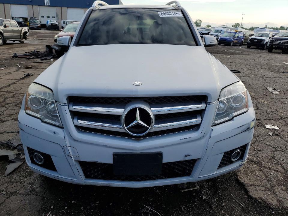 2010 Mercedes-benz Glk-class VIN WDCGG8HB0AF280364 COPART salvage auction — MINOR DENT/SCRATCHES, MI - DEALER ONLY CLEAN TITLE, sold $400 on 2026-08-14 (photo 5)