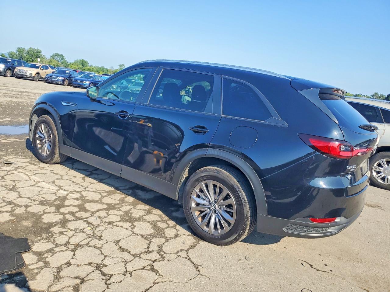 2025 Mazda Cx-90 VIN JM3KKAHD7S1201947 COPART salvage auction — Minor Dent/Scratches, PA - CERT OF TITLE, sold $26,500 on 2026-08-13 (photo 2)