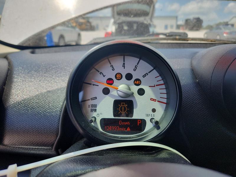 2014 Mini Cooper VIN WMWZC5C5XEWP36142 COPART salvage auction — NORMAL WEAR, TN - CERTIFICATE OF TITLE, sold $1,350 on 2026-08-13 (photo 9)