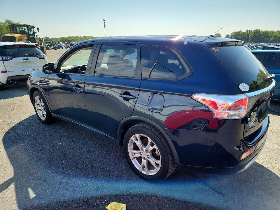 2015 Mitsubishi Outlander VIN JA4AD3A34FZ007793 COPART salvage auction — NORMAL WEAR, Nj - Certificate Of Title, sold $1,450 on 2026-09-04 (photo 2)