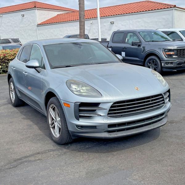 2020 Porsche Macan VIN WP1AB2A57LLB30671 COPART salvage auction — NORMAL WEAR, CA - CERTIFICATE OF TITLE (P), sold $13,700 on 2026-09-08 (photo 2)