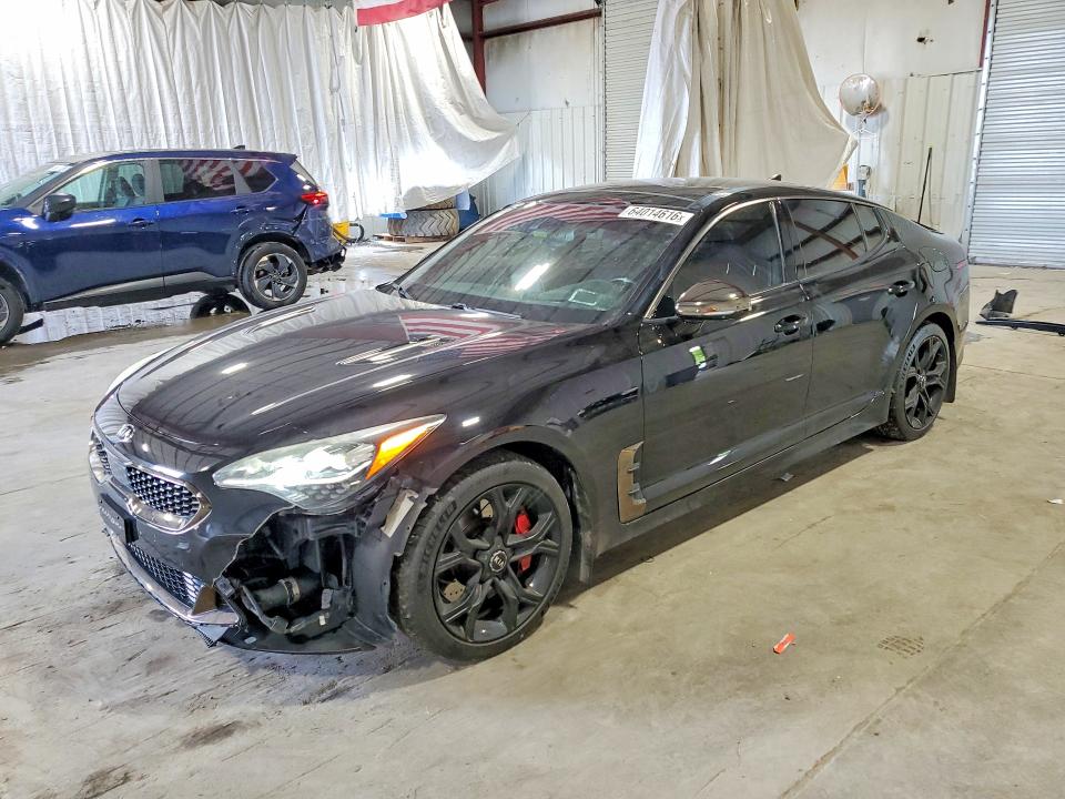 2018 Kia Stinger VIN KNAE55LC1J6040285 — COPART salvage auction photo