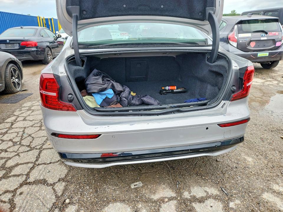 2024 Volvo S60 VIN 7JRL12FL0RG306838 COPART salvage auction — FRONT END, In - Cert Of Title-Salvage Title, sold $7,700 on 2026-09-18 (photo 6)