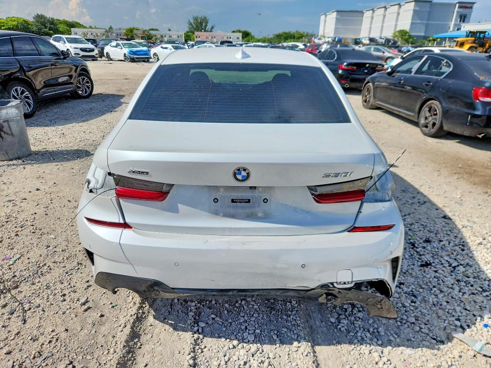 2021 BMW 3er VIN 3MW5R7J07M8C00921 COPART salvage auction — REAR END, Fl - Cert Of Title Slvg Rebuildable, sold $16,700 on 2026-08-28 (photo 6)