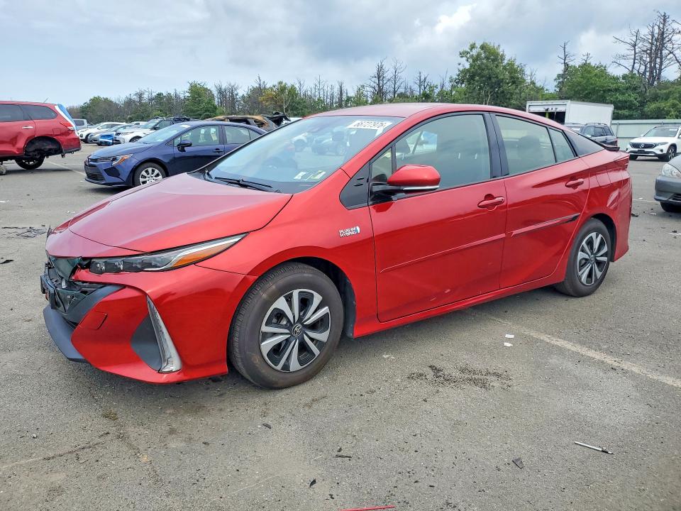 2018 Toyota Prius VIN JTDKARFP2J3083137 — COPART salvage auction photo