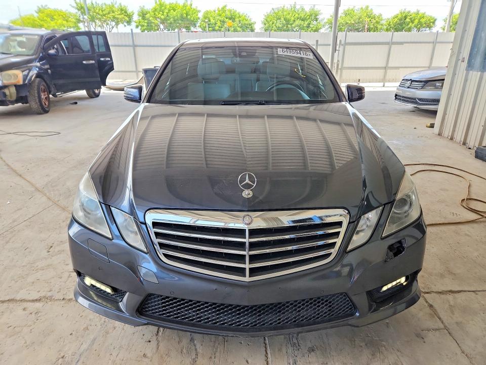 2011 Mercedes-benz E-class VIN WDDHF2EBXBA373900 COPART salvage auction — REAR END, FL - CERTIFICATE OF TITLE, sold $1,250 on 2026-08-19 (photo 5)