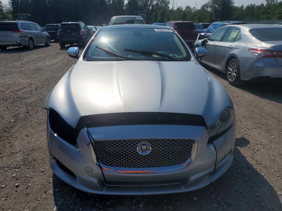 2012 Jaguar Xj VIN SAJWA2GB9CLV32409 COPART salvage auction — WATER/FLOOD, Mt - Certificate Of Title, sold $450 on 2026-09-14 (photo 5)