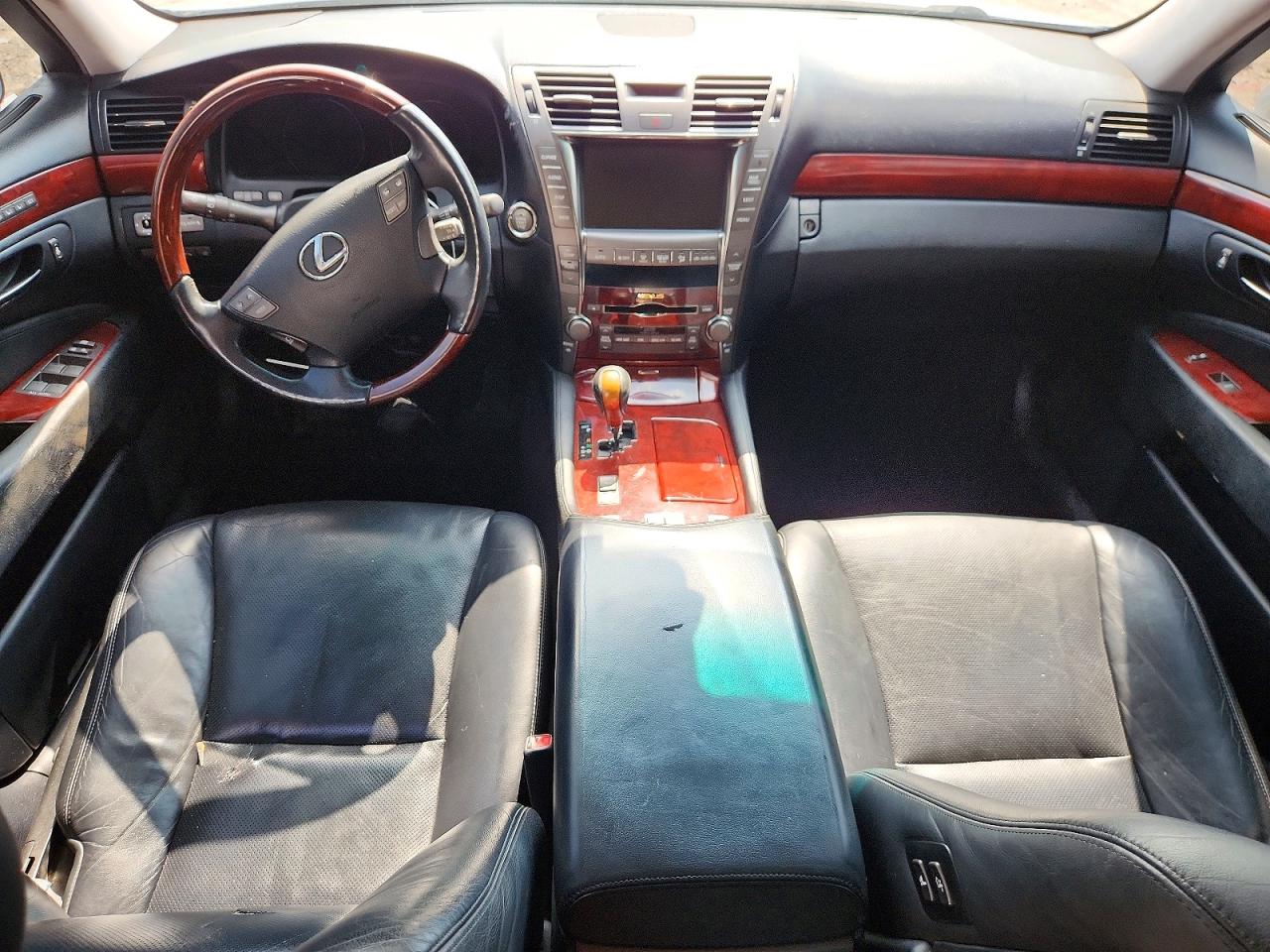 2007 Lexus LS 460 VIN JTHBL46F975050796 COPART salvage auction — Normal Wear, DE - CERTIFICATE OF TITLE, sold $325 on 2026-09-11 (photo 8)