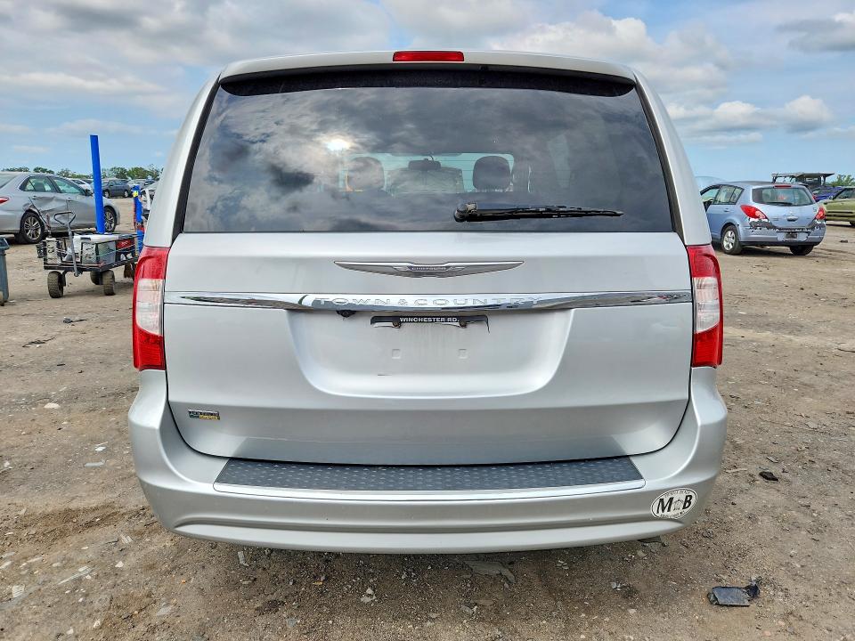 2012 Chrysler Voyager VIN 2C4RC1BG2CR125879 COPART salvage auction — REAR END, Md - Certificate Of Title, sold $800 on 2026-09-08 (photo 6)