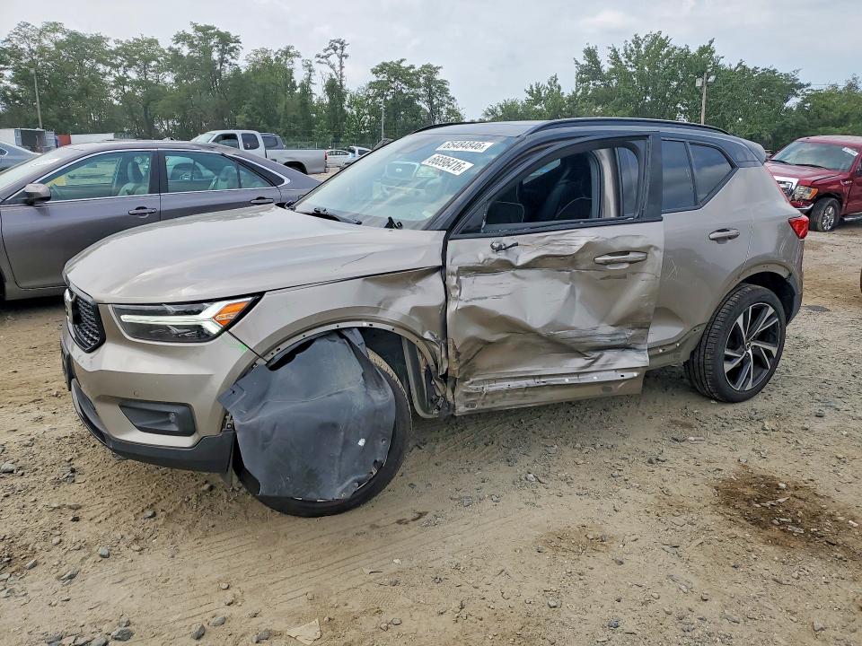 2022 Volvo Xc40 VIN YV4AC2HM5N2643029 COPART salvage auction — SIDE, Md - Cert Of Salvage > 75% Damage, sold $8,000 on 2026-09-24 (photo 1)