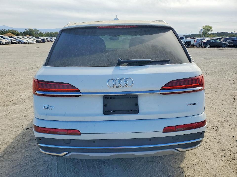 2021 Audi Q7 VIN WA1AJAF75MD016361 COPART salvage auction — FRONT END, CA - DIS/DLR/EXP ONLY LIEN PAPERS, sold $4,900 on 2026-09-11 (photo 6)