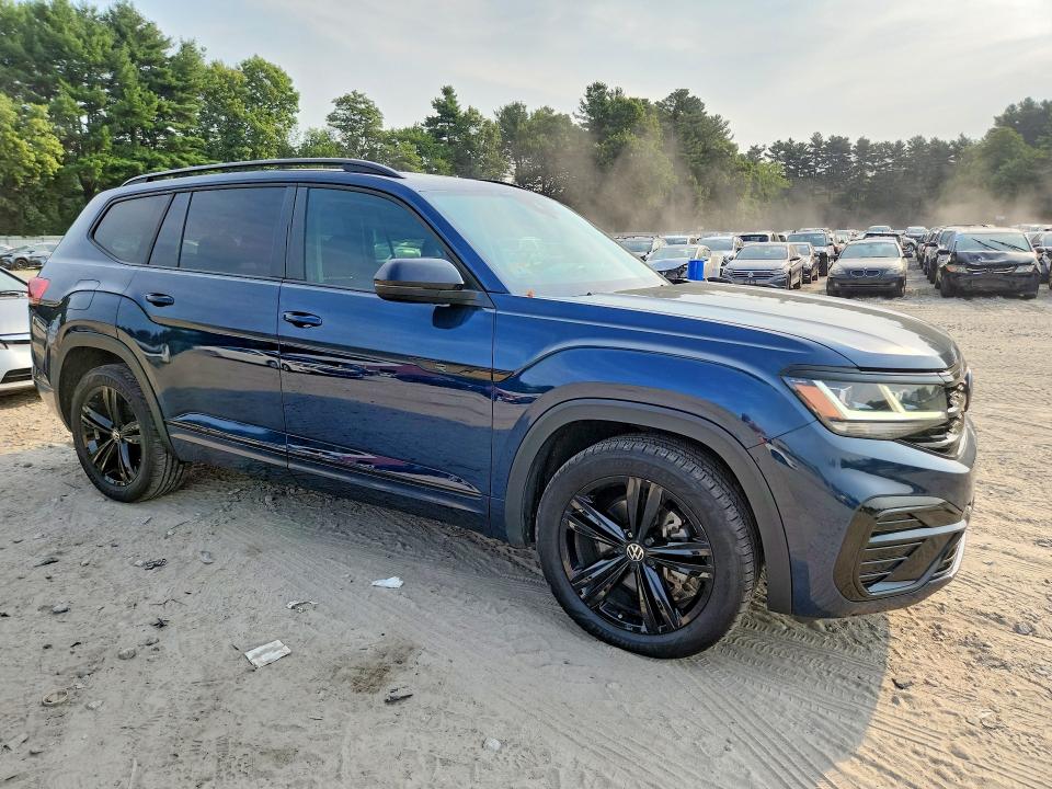 2023 Volkswagen Atlas VIN 1V2SR2CA0PC544732 COPART salvage auction — MINOR DENT/SCRATCHES, Ma - Cert Of Title-Reconstrctd Coll, sold $44,688 on 2026-08-19 (photo 4)