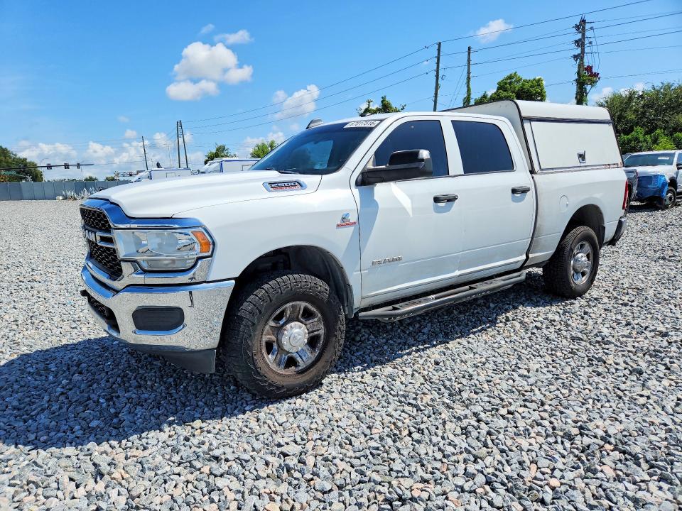 2019 Ram 2500 VIN 3C6UR5CLXKG615347 — COPART salvage auction photo