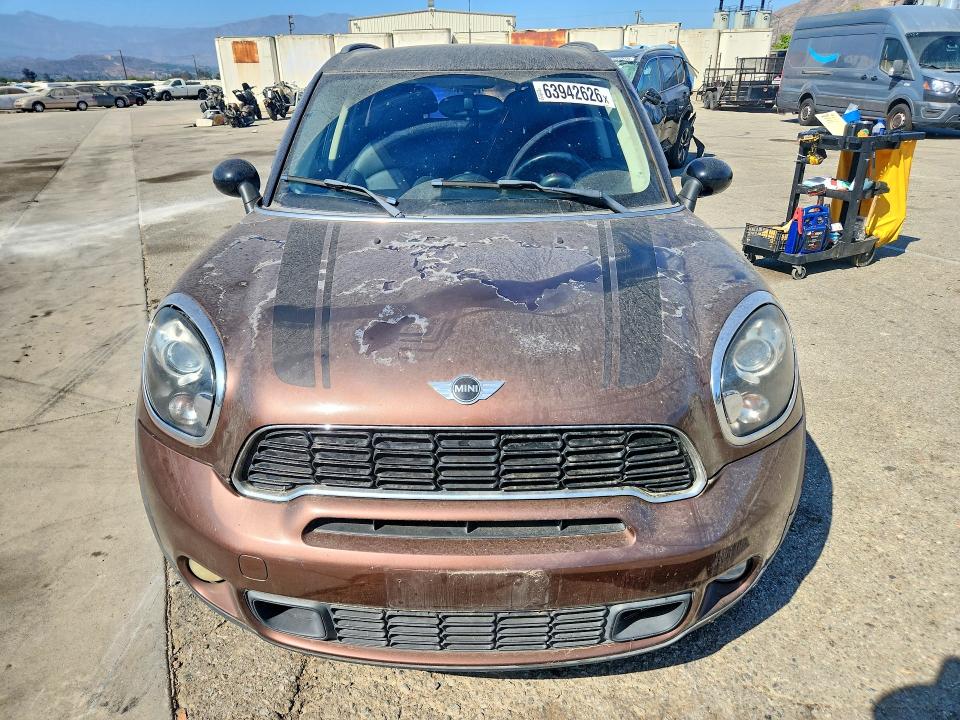 2013 Mini Cooper VIN WMWZC3C57DWP21231 COPART salvage auction — MINOR DENT/SCRATCHES, Ca - Dis/Dlr/Exp Only Clean Title, sold $925 on 2026-08-14 (photo 5)