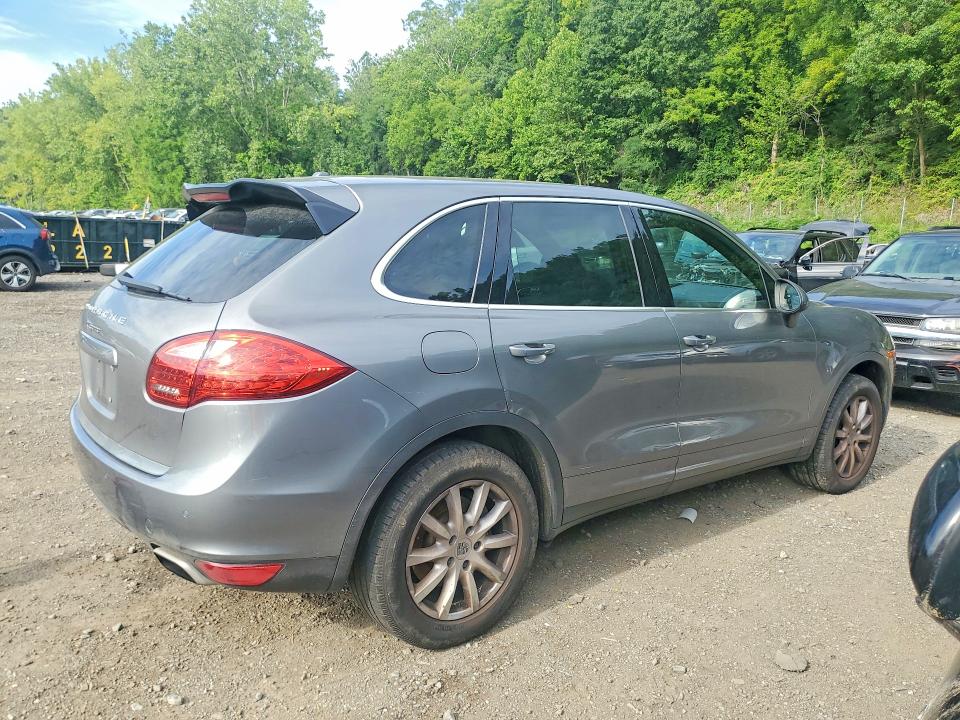 2014 Porsche Cayenne VIN WP1AA2A23ELA06991 COPART salvage auction — FRONT END, Ny - Mv-907A Salvage Certificate, sold $2,750 on 2026-08-10 (photo 3)
