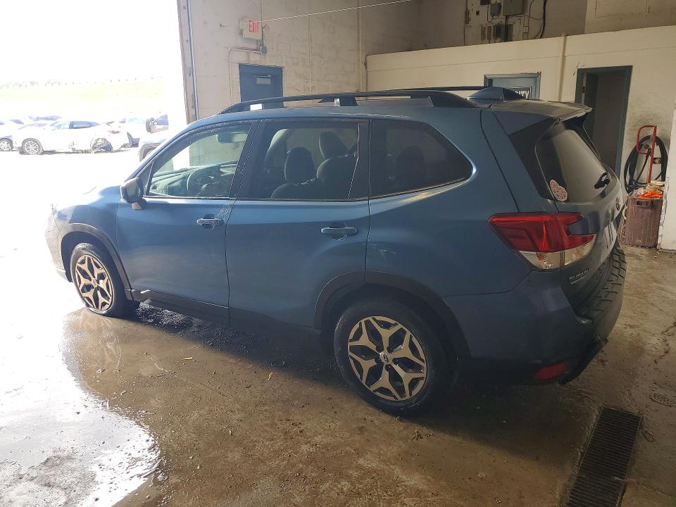 2019 Subaru Forester VIN JF2SKAEC8KH478801 COPART salvage auction — REAR END, OH - CERTIFICATE OF TITLE (P), sold $7,200 on 2026-09-01 (photo 2)