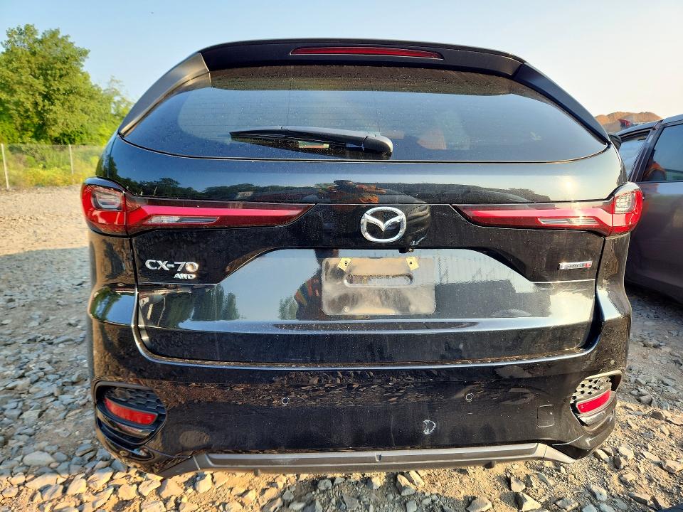 2025 Mazda Cx-70 VIN JM3KJEHC8S1106587 COPART salvage auction — WATER/FLOOD, Ny - Mv907A-Flood Salvage, sold $9,400 on 2026-09-21 (photo 6)