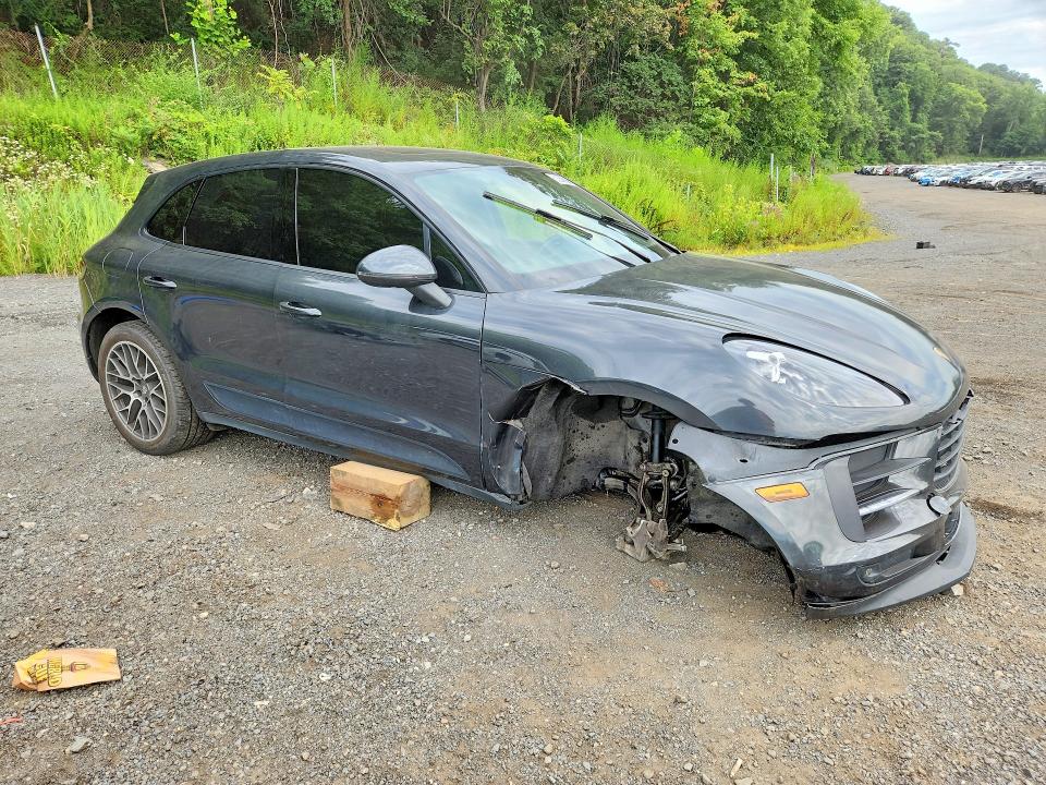 2020 Porsche Macan VIN WP1AA2A54LLB14009 COPART salvage auction — FRONT END, Ny - Mv-907A Salvage Certificate, sold $7,300 on 2026-08-11 (photo 4)