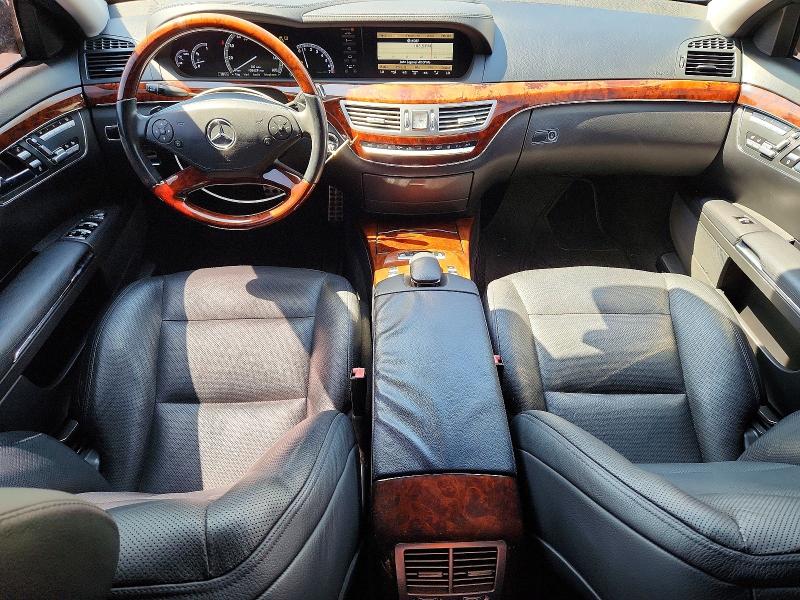 2013 Mercedes-benz S class VIN WDDNG7DB8DA497438 COPART salvage auction — MINOR DENT/SCRATCHES, Ca - Dis/Dlr/Exp Only Clean Title, sold $2,200 on 2026-08-17 (photo 8)
