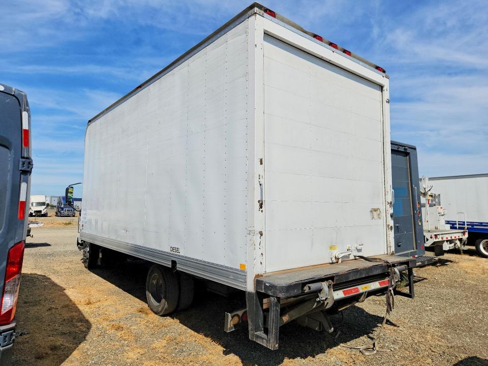 2016 Hino 155 VIN JHHXDM1H0GK004303 COPART salvage auction — FRONT END, FL - DIS/DLR/EXP ONLY CLEAN TITLE, sold $275 on 2026-09-01 (photo 2)