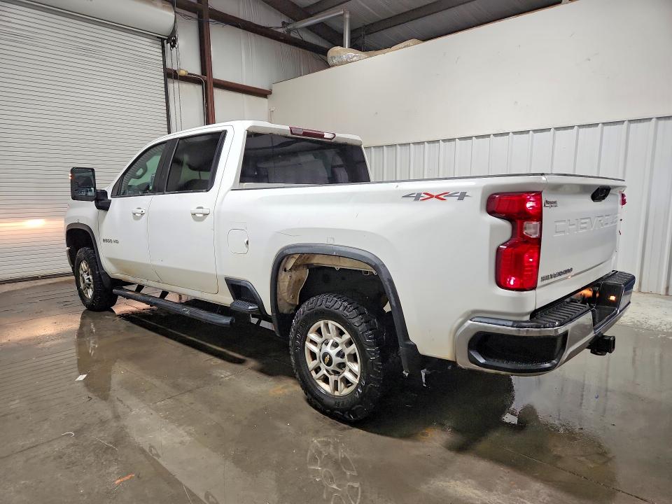 2023 Chevrolet Silverado VIN 2GC1YNE7XP1712529 COPART salvage auction — REAR END, In - Certificate Of Title, sold $20,000 on 2026-09-14 (photo 2)