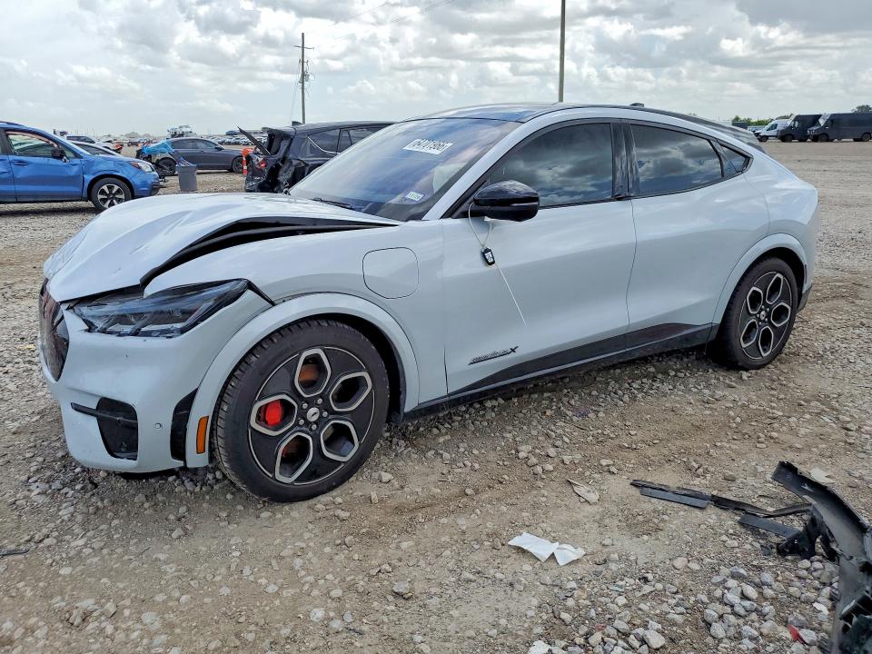 2022 Ford Mustang mach-e VIN 3FMTK4SEXNMA39251 — COPART salvage auction photo