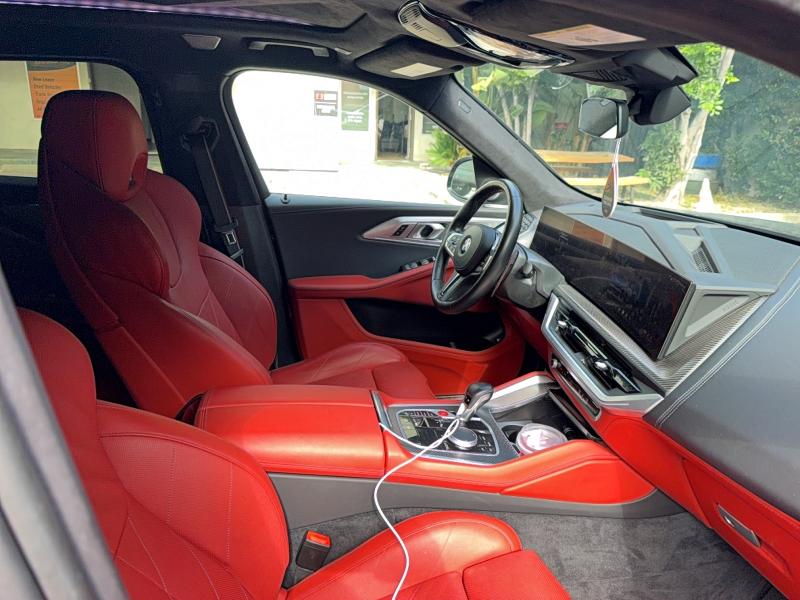 2025 BMW Xm VIN 5YM23CS06S9Z98899 COPART salvage auction — MINOR DENT/SCRATCHES, Az - Certificate Of Title (P), sold $50,500 on 2026-08-19 (photo 5)