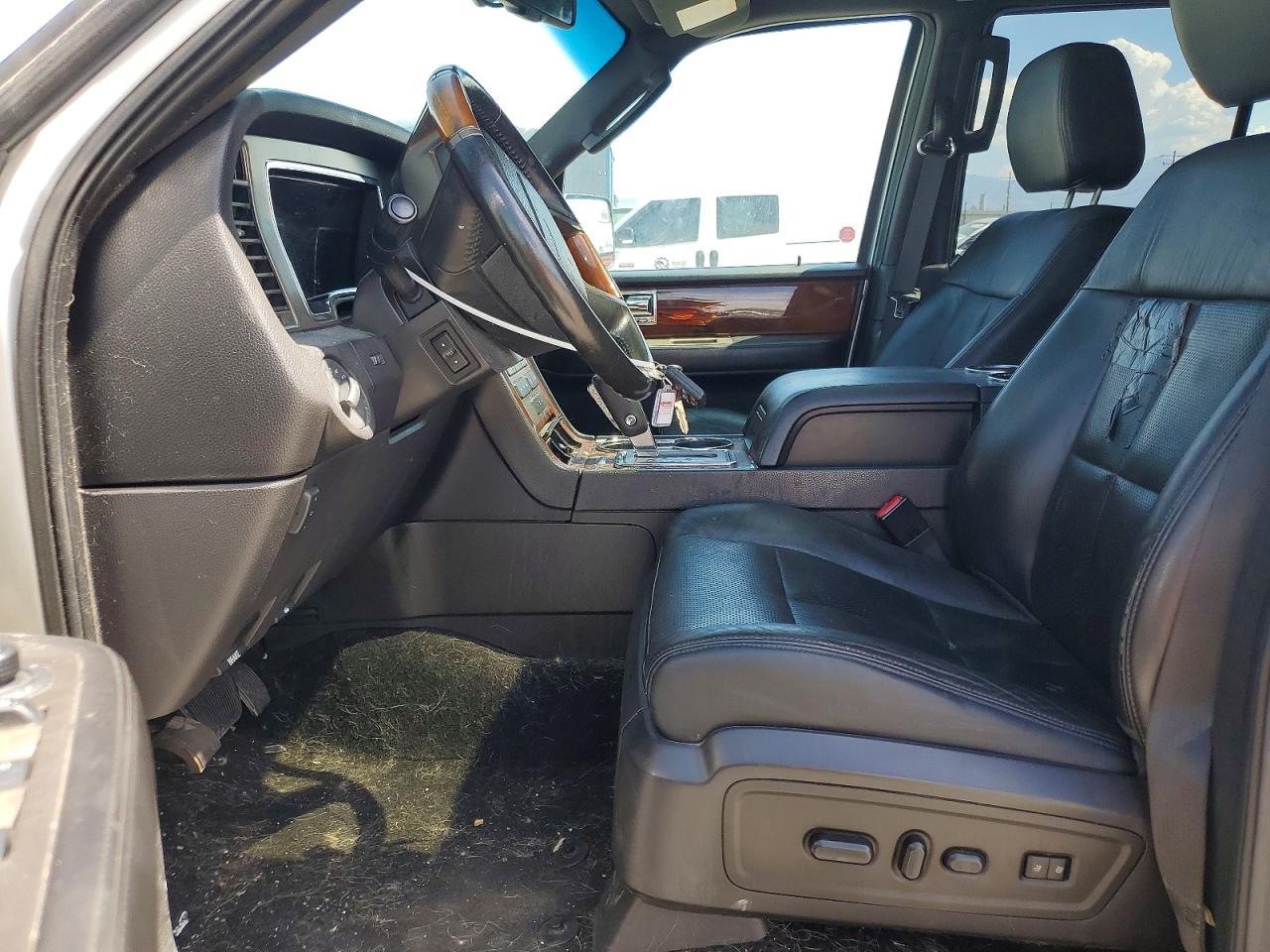 2012 Lincoln Navigator VIN 5LMJJ2J51CEL07040 COPART salvage auction — Front End, UT - CERTIFICATE OF TITLE, sold $125 on 2026-09-09 (photo 7)
