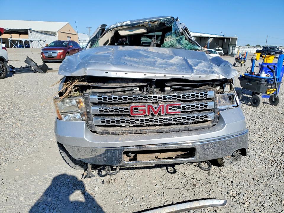 2012 Gmc SIERRA VIN 1GT120C8XCF141160 COPART salvage auction — ROLLOVER, Co - Bill Of Sale-Parts Only, sold $825 on 2026-09-08 (photo 5)