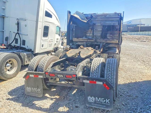 2026 Volvo Vnl VIN 4V4BC9EHXTN699281 COPART salvage auction — BURN, OK - CERTIFICATE OF TITLE-JUNKED (P), sold $325 on 2026-09-23 (photo 4)