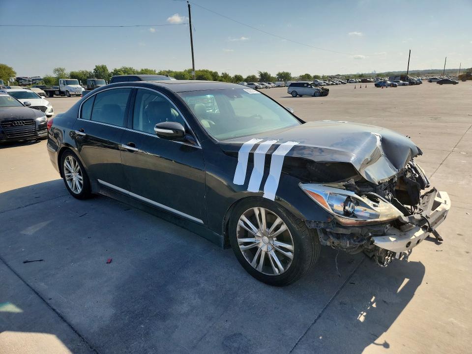 2012 Hyundai Genesis VIN KMHGC4DF0CU174784 COPART salvage auction — FRONT END, Tx - Cert Of Title-Rebuilt Salvage (P), sold $300 on 2026-09-03 (photo 4)