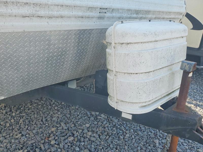 2007 Jayco All models VIN 1UJBJ02R371EJ0476 COPART salvage auction — ROOF, ST, sold $925 on 2026-09-10 (photo 8)