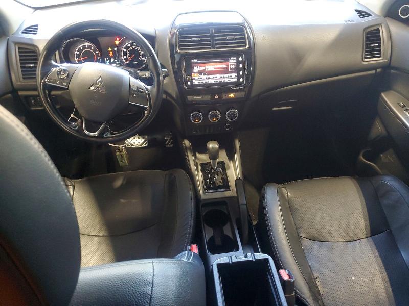 2018 Mitsubishi Outlander VIN JA4AR4AW0JZ028523 COPART salvage auction — NORMAL WEAR, Ny - Certificate Of Title, sold $3,100 on 2026-09-04 (photo 8)