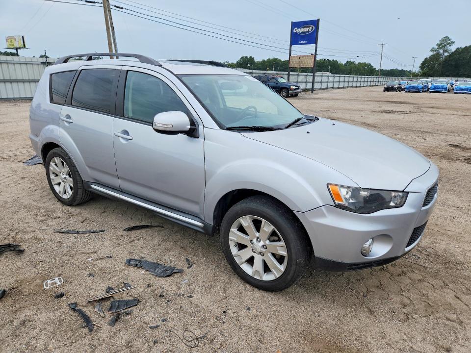 2013 Mitsubishi Outlander VIN JA4AS3AW3DU005401 COPART salvage auction — MINOR DENT/SCRATCHES, Salvage Title, sold $1,600 on 2026-09-29 (photo 4)