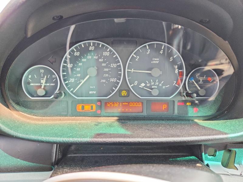 2001 BMW 3 series VIN WBABS53471JU88192 COPART salvage auction — UNDERCARRIAGE, CT - CERT OF TITLE-SALVAGE, sold $500 on 2026-08-18 (photo 9)